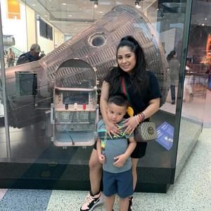 Meet your Posher, Daphnee